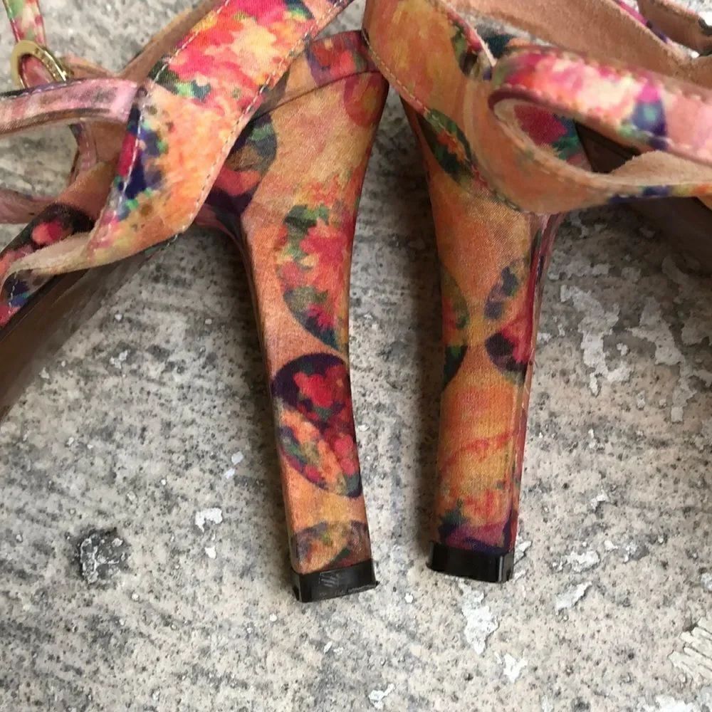 Fendi Sandals - Picture 4 of 5